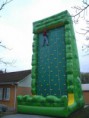 /album/equipamiento/muro-inflable-vertical-copy-jpg/